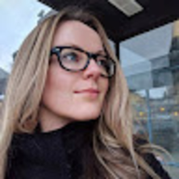 Meet your Posher, Sonja - Picture 1 of 1